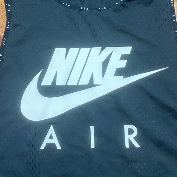 Nike Air Black Women’s Running Tank Top - Picture 5 of 13